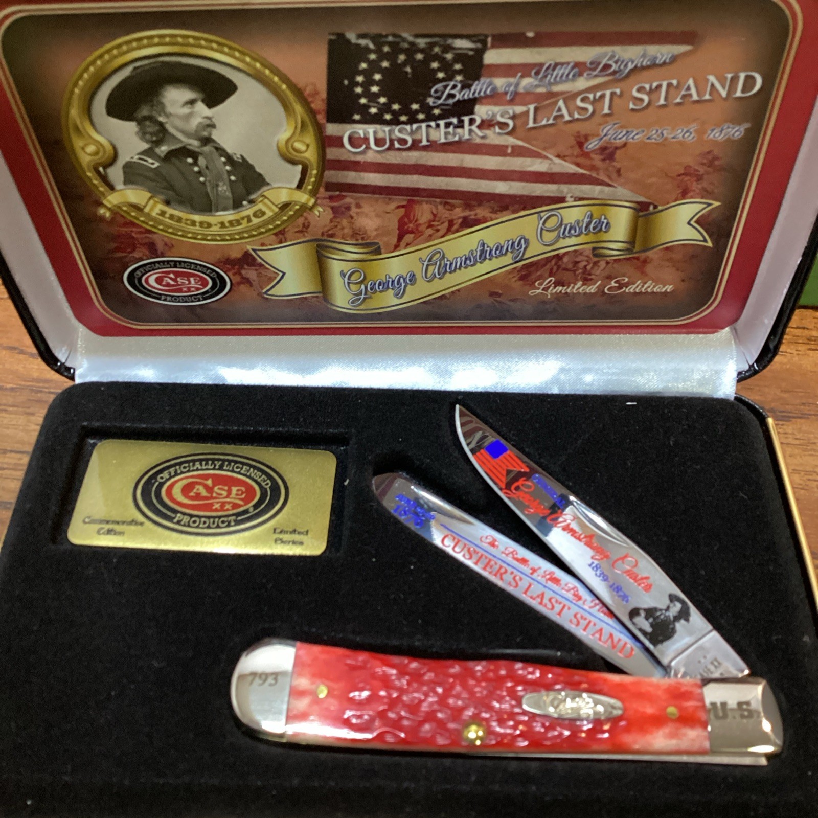 CASE XX USA 2025 CUSTERS LAST STAND EDITION RED BONE TRAPPER KNIFE 6254 SS 33756