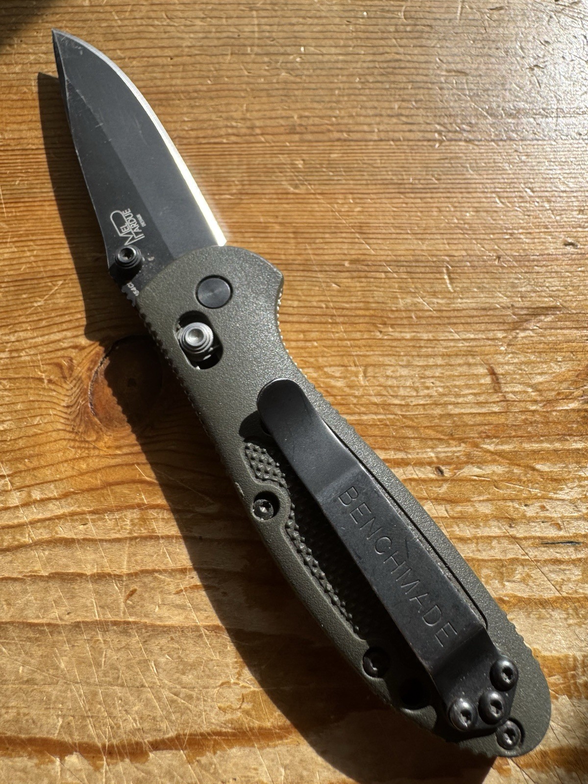 Benchmade Mini Griptilian 556 Mel Pardue 154CM OD Green Handle Knife Plain Edge