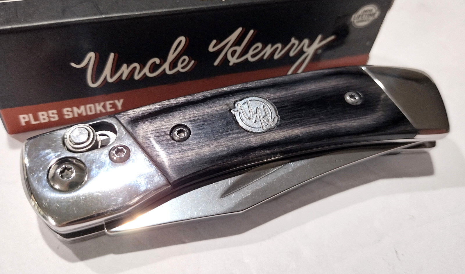 Uncle Henry PLBS Pivot Lock Clip Point Laminate Wood Manual Folding Pocket Knife