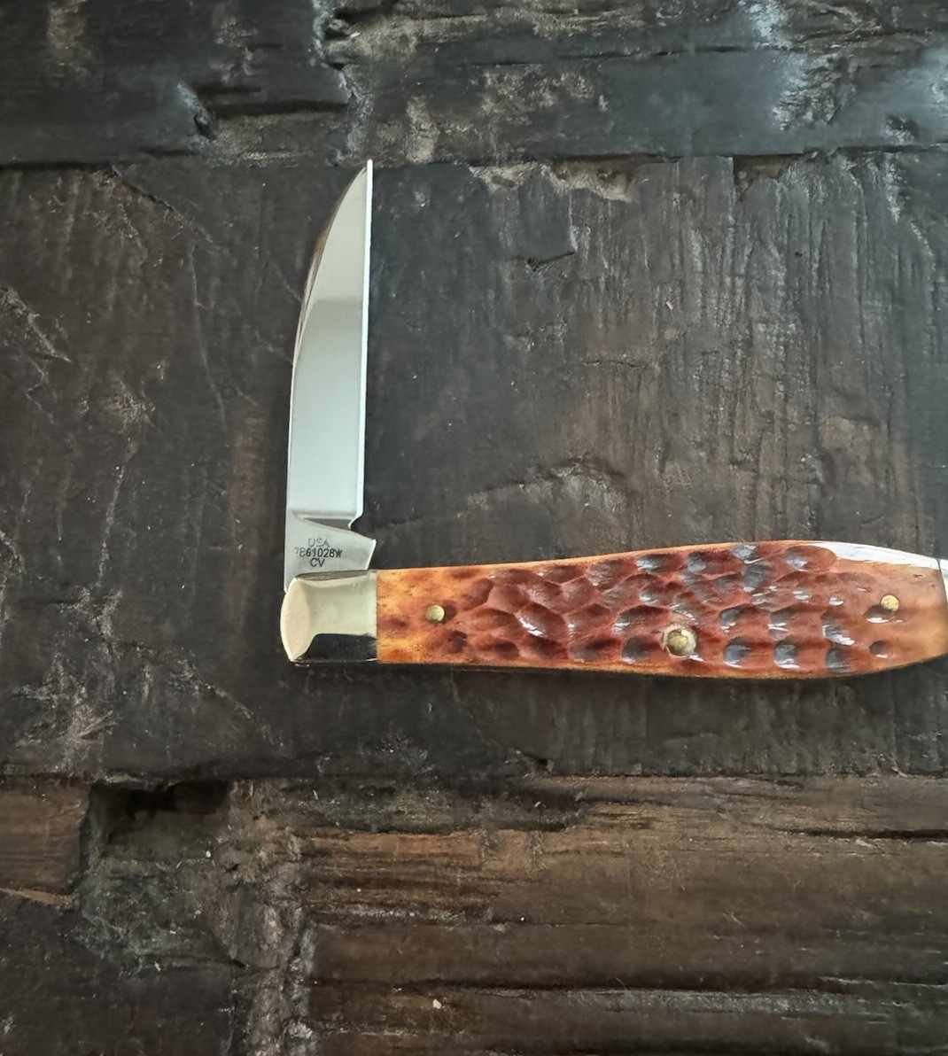 2015 Case XX Chestnut Jigged Bone Teardrop