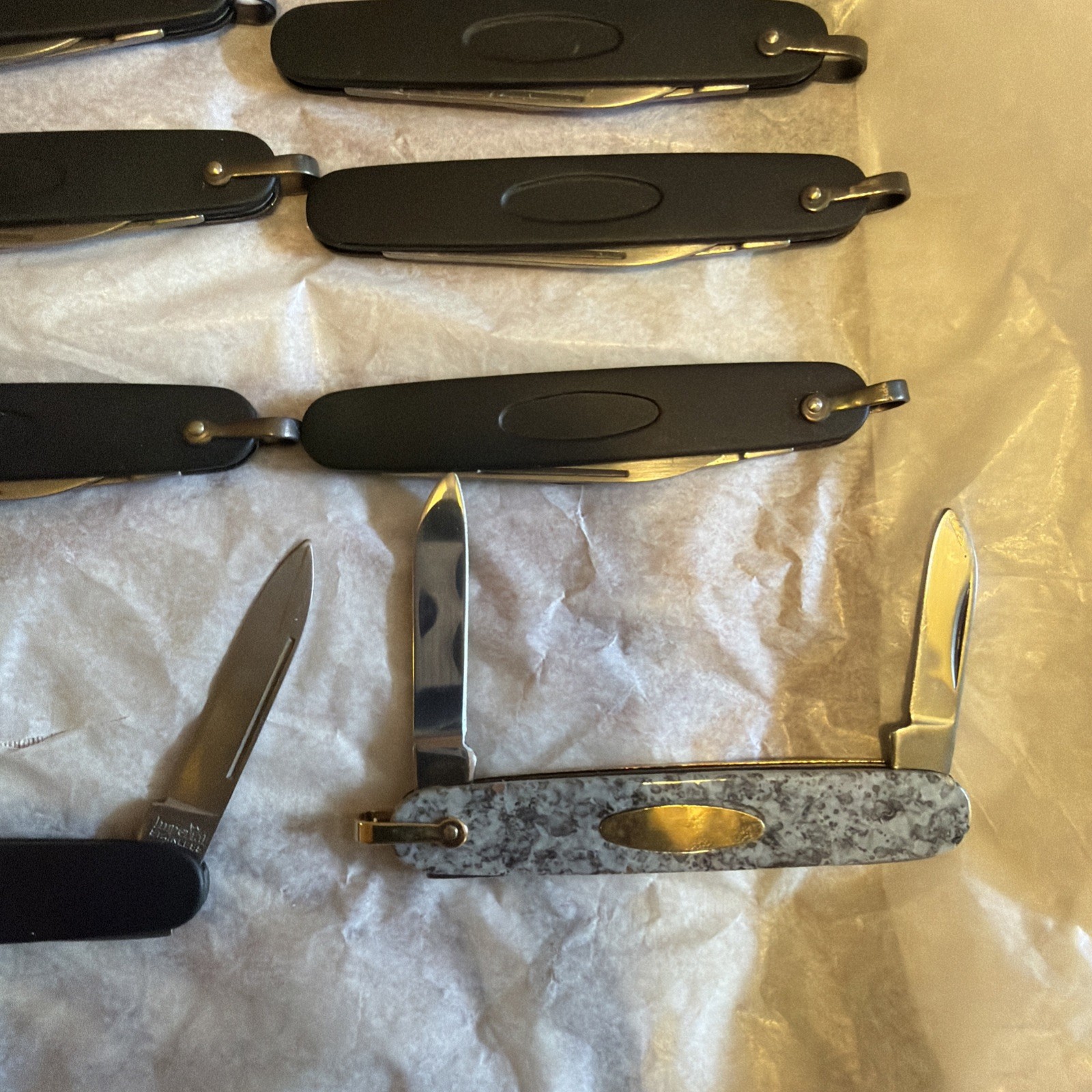 Lot Of 18 Vintage Imperial Pocket Knifes