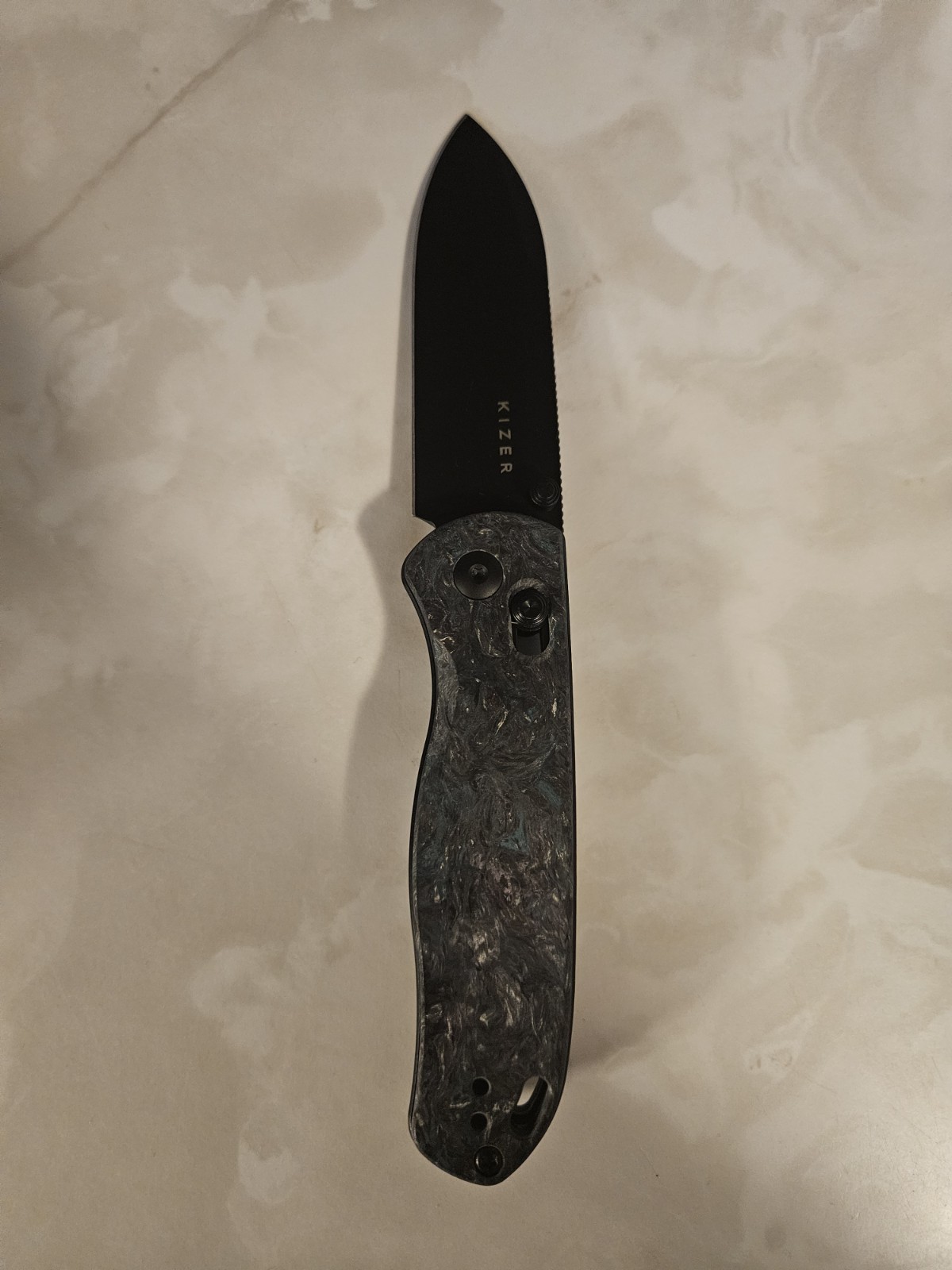 Kizer Drop Bear Medusa Dark Matter Fat Carbon Knife S35VN – NEW