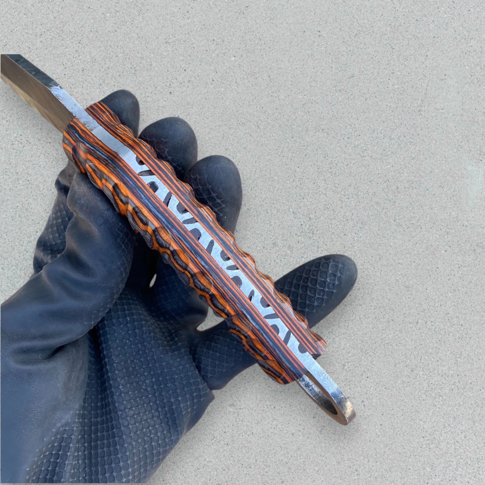 Karambit Knife Damascus Steel Handmade Full Tang Fixed Blade Hunting Wood Handle