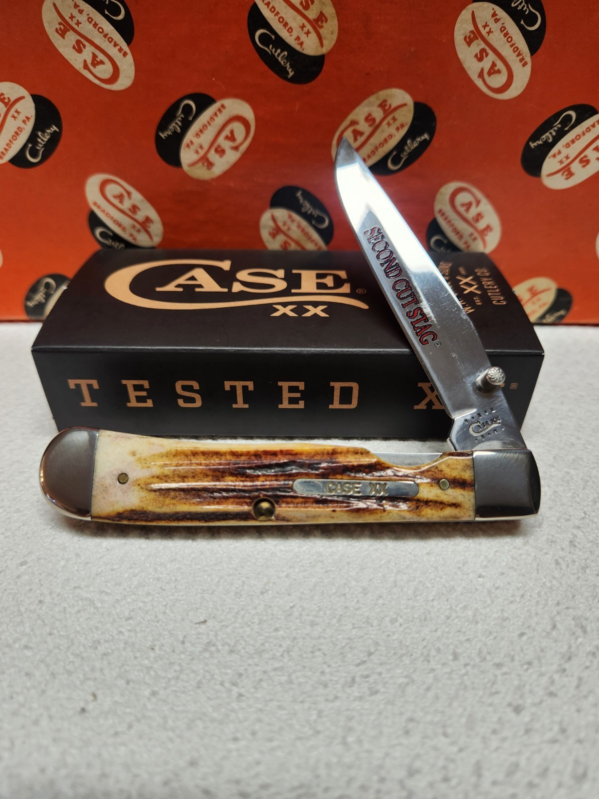2010 Case Xx Trapperlock Genuine Red Stag Second Cut Handles.