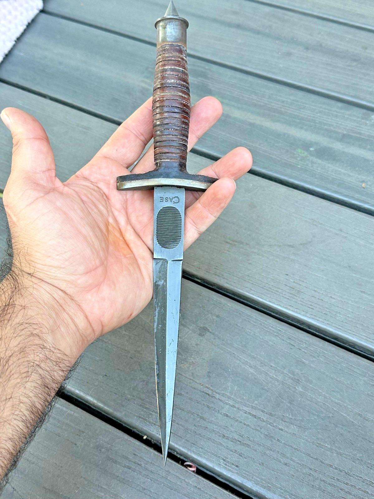 CASE V-42 US Special Forces WWII Dagger Double Edge Knife With Leather Handle