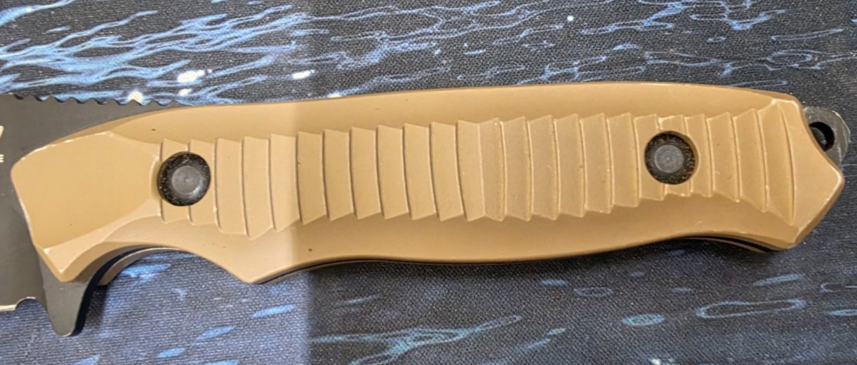 Benchmade 140BKSN Nimravus 4.5″ Blade, Coyote Aluminum Handles, Coyote Sheath