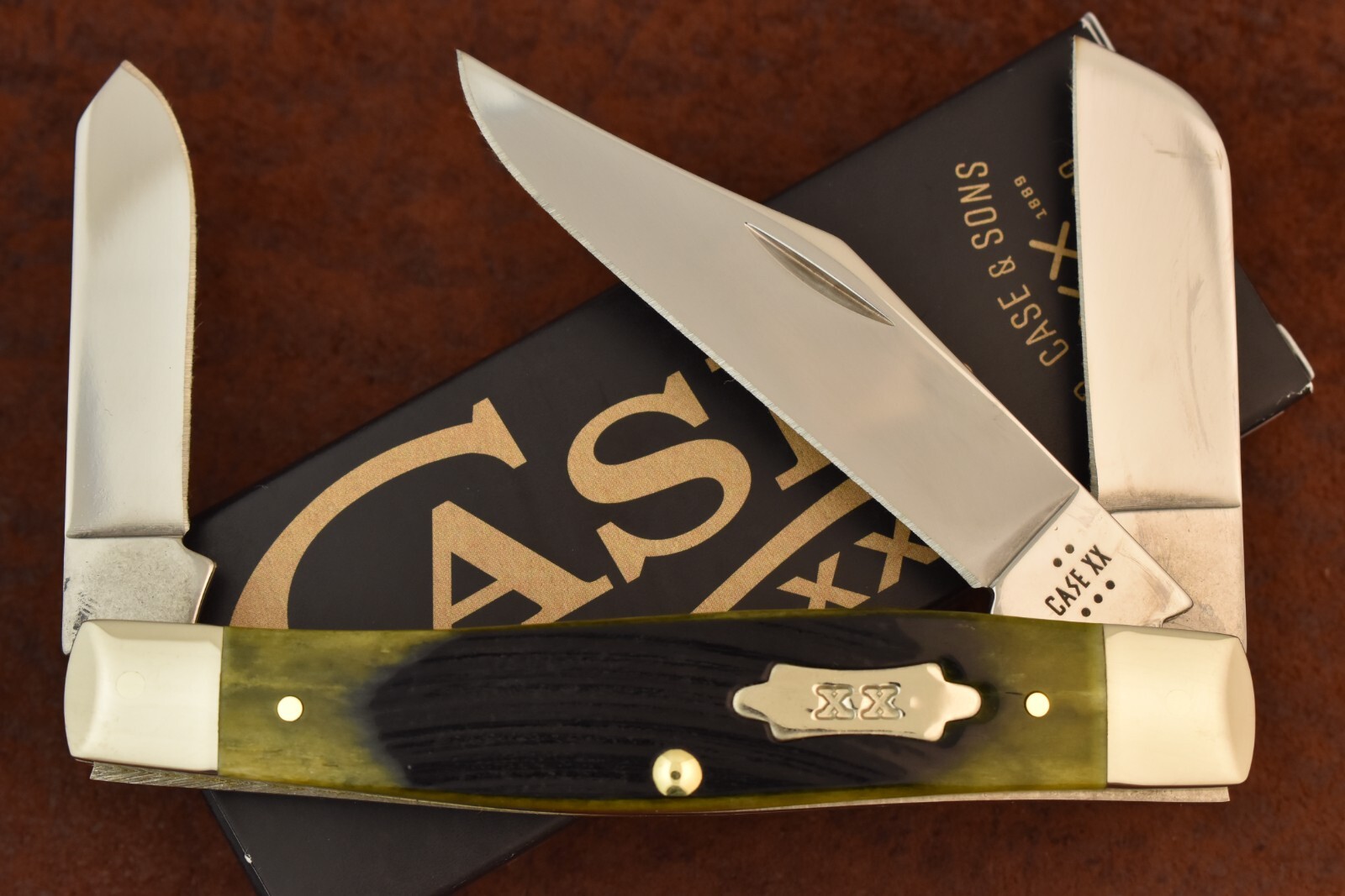 CASE XX USA SAWCUT OLIVE GREEN BONE JUMBO PREMIUM STOCKMAN KNIFE 6375 SS 2025
