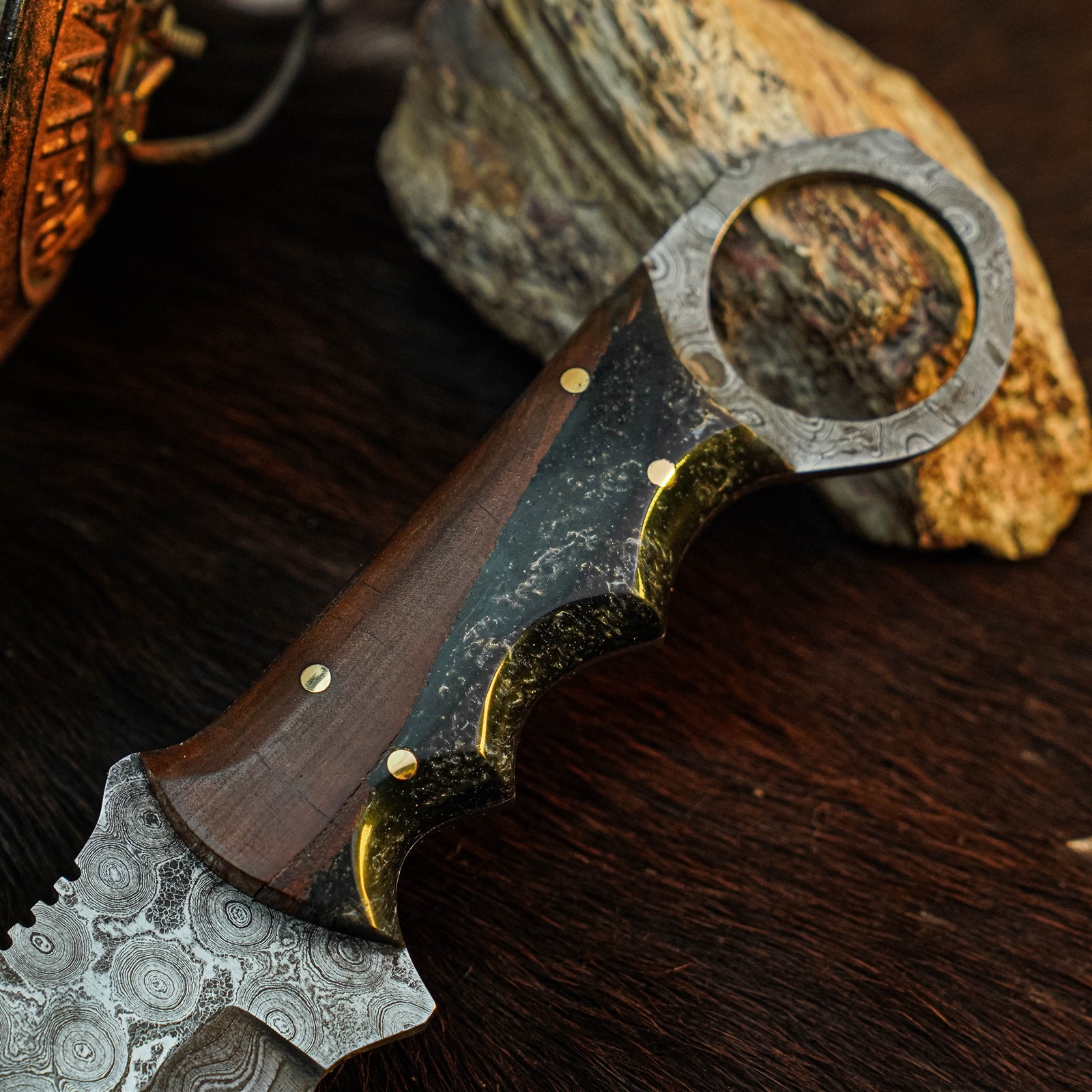 8.0″ Damascus Hunting Knife Full Tang Wood Handle Fix Blade + Sheath