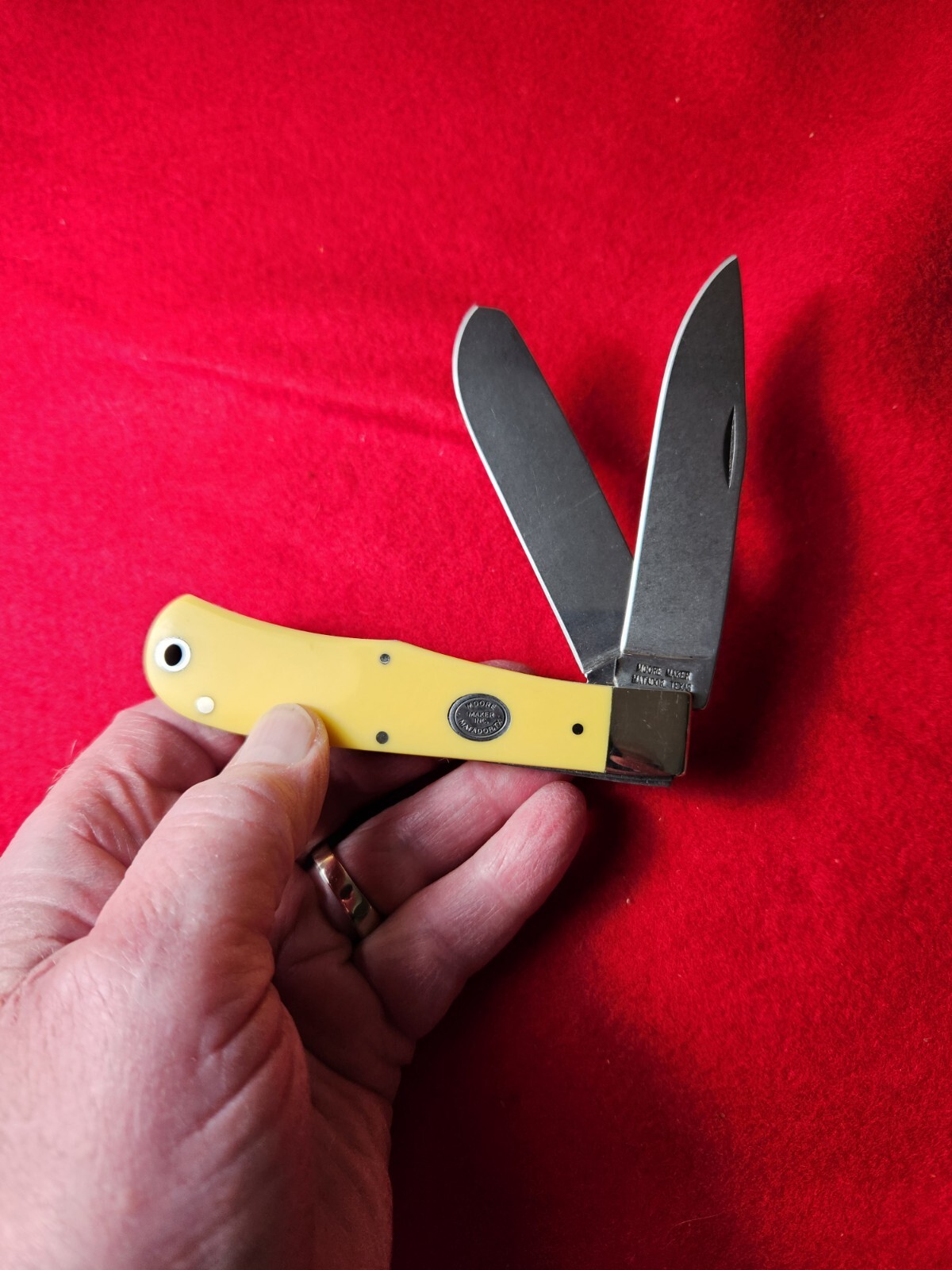 Moore Maker USA 3206 Large Trapper Knife Yellow Delrin Handles New In Box