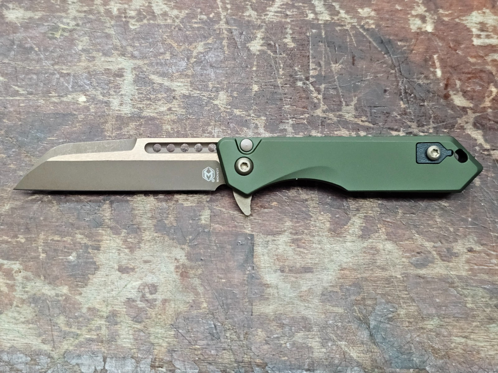 Heretic Knives Jinn Manual Bronze with OD Green Chassis MagnaCut H213-7A-GRN