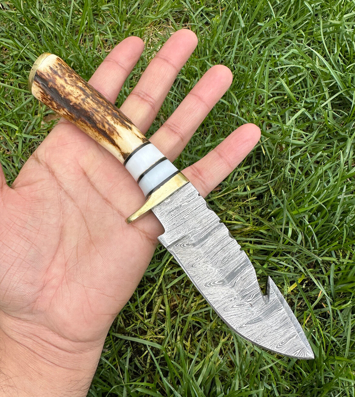 EDC HANDMADE DAMASCUS STEEL SKINNING KNIFE HUNTING SURVIVAL Stag Antler Handle