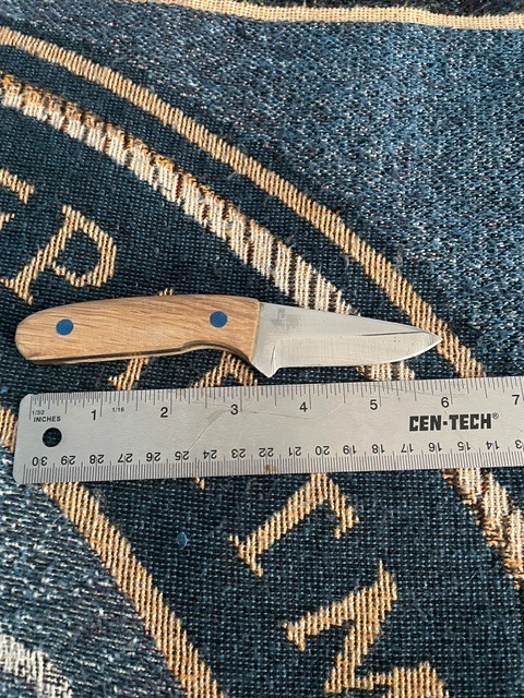 hand made knife USA new, 1095 steel take a look great price rc of 59