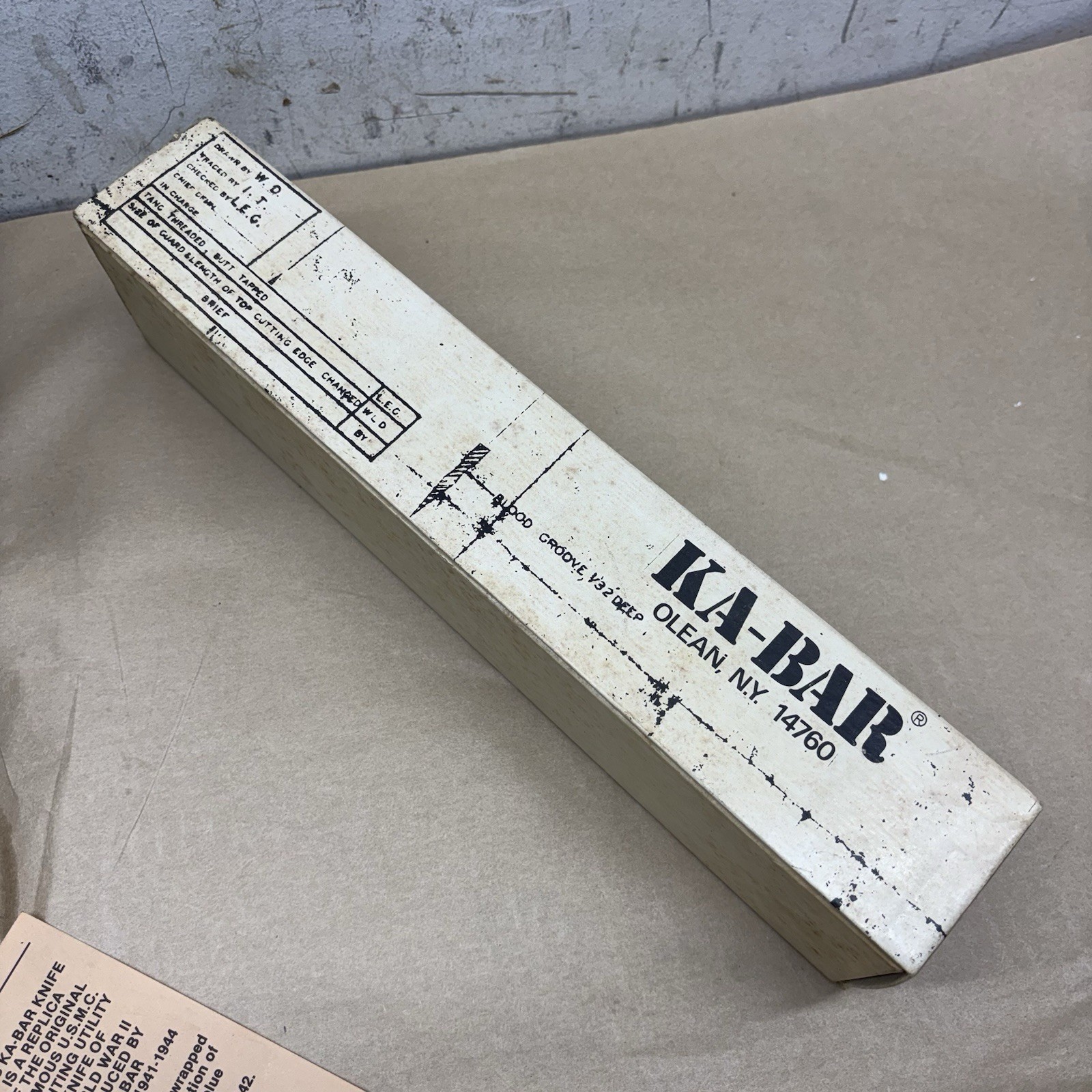 1998 KA-BAR Olean NY #1217 USMC Fighting Knife *BOX ONLY*