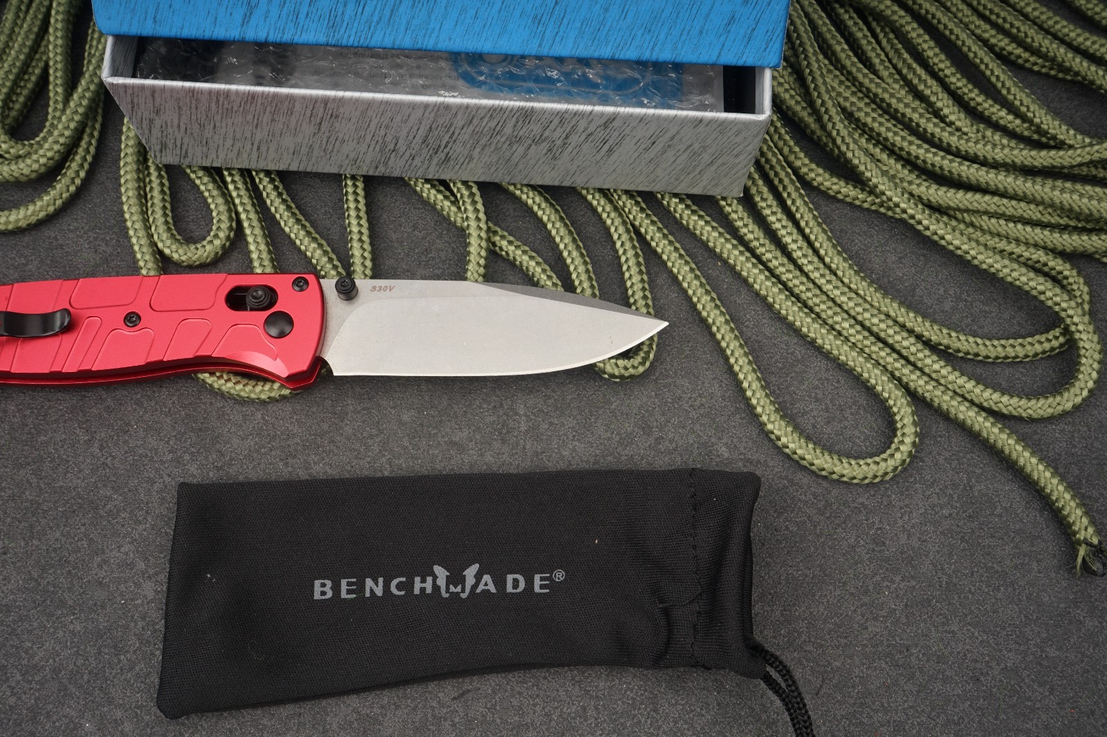 Benchmade 535 Bugout S30V Red Aluminum Handle AXIS Lock EDC Folding Knife