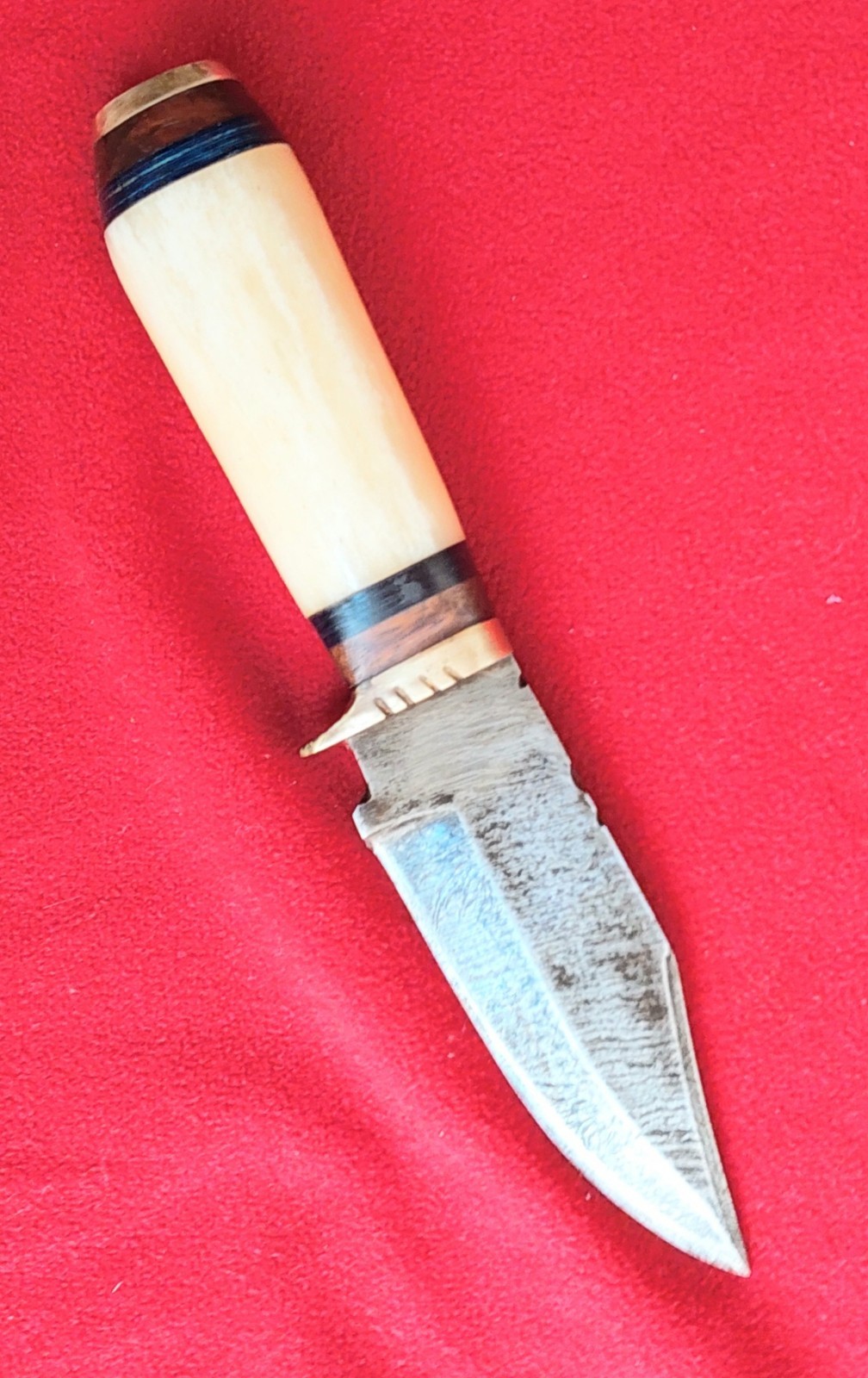 8.5″ Handmade Every Day Carry , Damascus Steel, Bone Grip & Leather Sheath