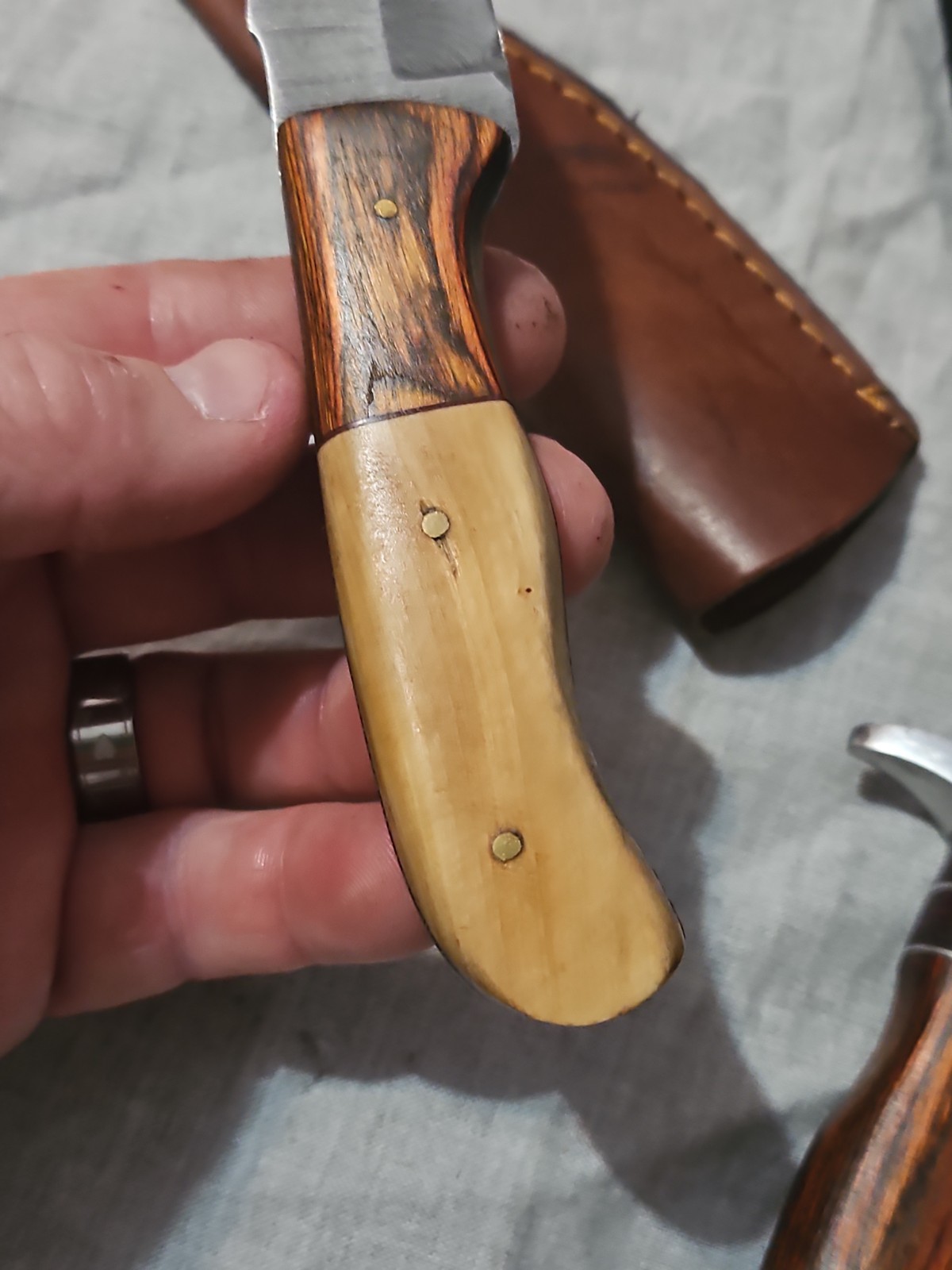 12.5 » Damascus Bowie Knife and 7″ Sidekick Buddy