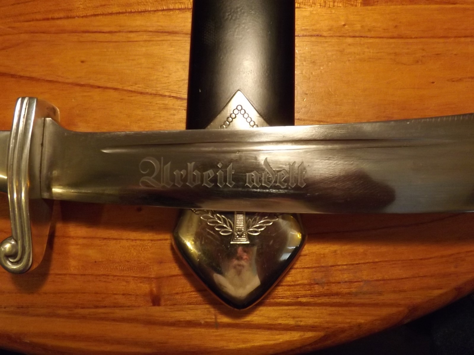 RAD DAGGER SUBORDINATE KNIFE EXCELLENT SHAPE.