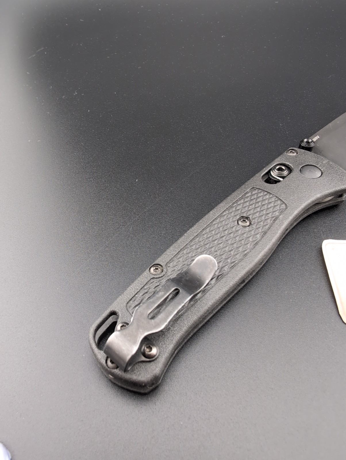 Benchmade – 535BK Bugout S30V Black Plain Blade Black Handles – BS-152