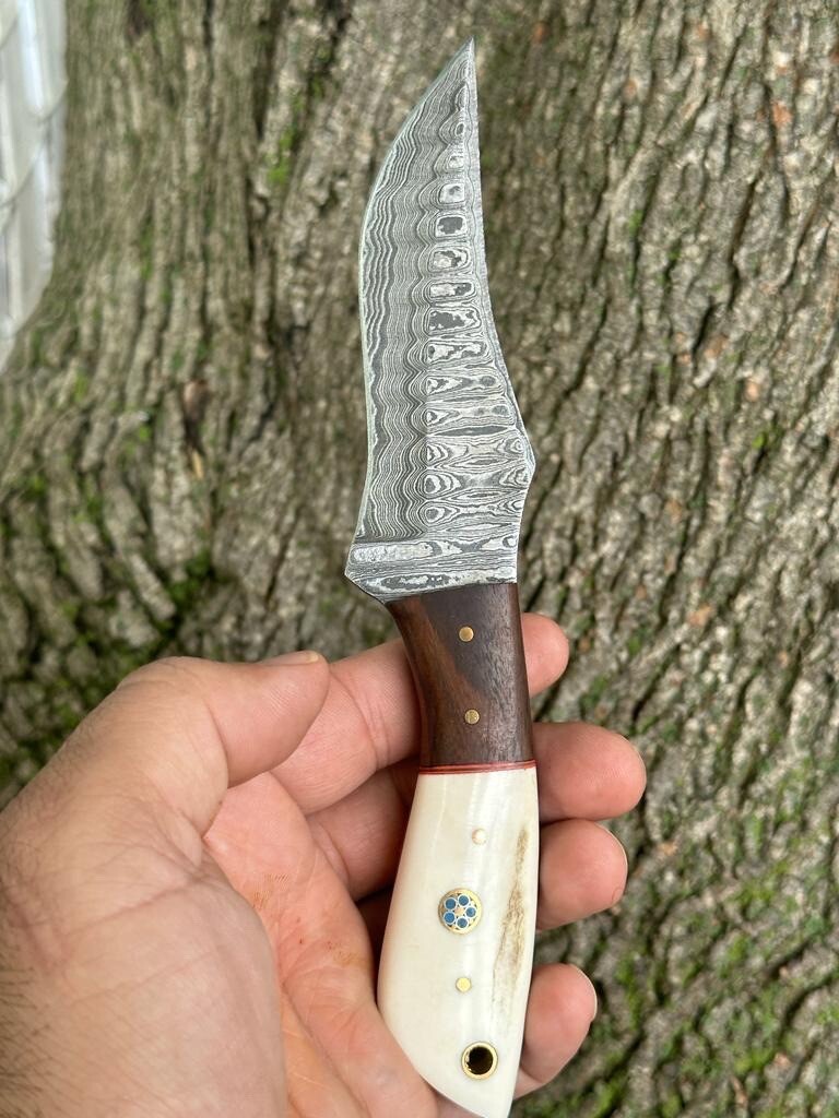 Custom Handmade Damascus Steel Hunting Skinning Knife Wood & Camel Bone Handle