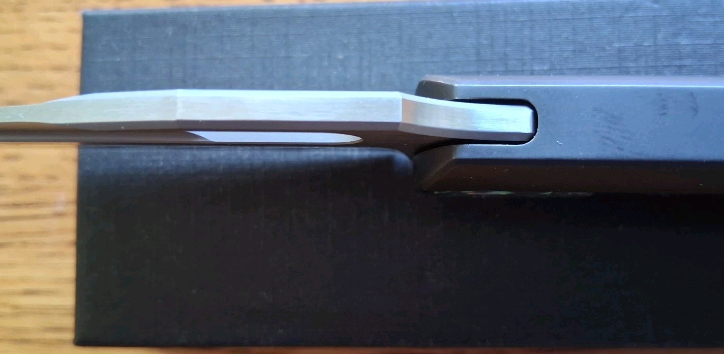🔥TWO SUN – Folding Knife SOLID Ti Handle w/CF Inlay & M398 Blade (TS451-M398)