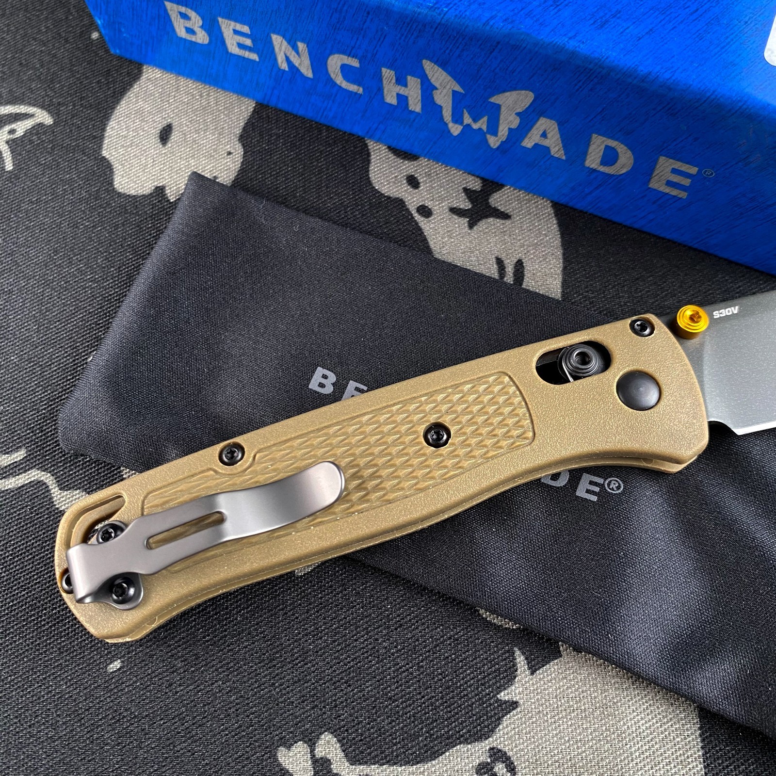 Benchmade 535GRY-1 Bugout CPM-S30V BLADE Ranger Green Handle Folding Knife