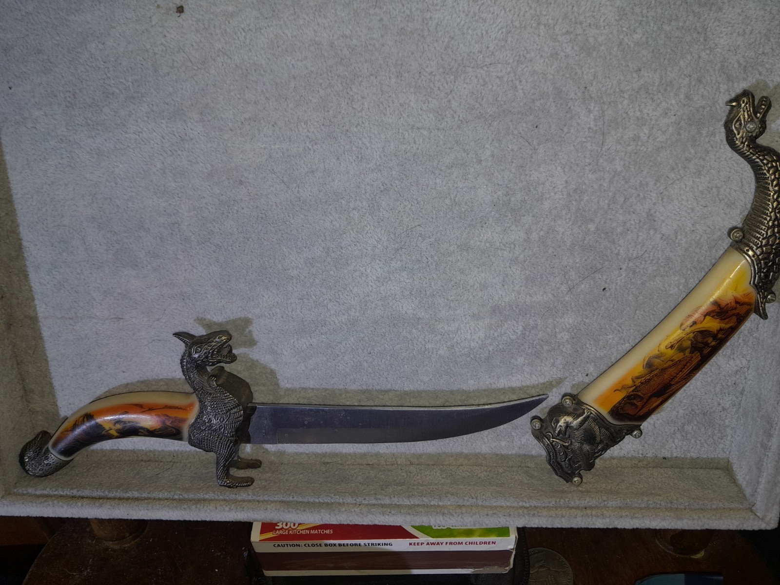 Decorative Dragon Handle Dagger, Stainless Steel Clip Point, Sheath, Full Tang