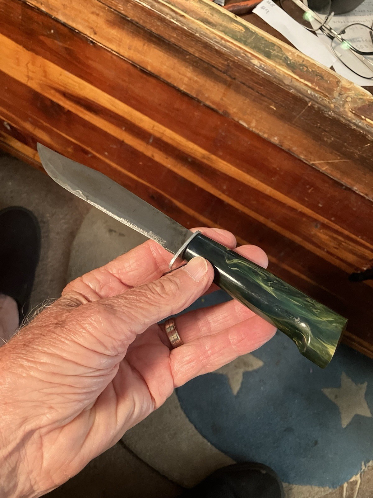 Vtg 9” Unbranded Fixed Bld Hunting Knife w/ Yellow Swirl Blk Plastic Hnd &Sheath