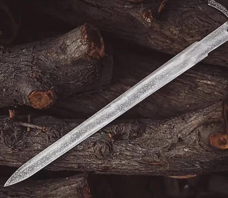 Custom Handmade Damascus Steel Blade Survival Viking Sword Hunting Sword Camping