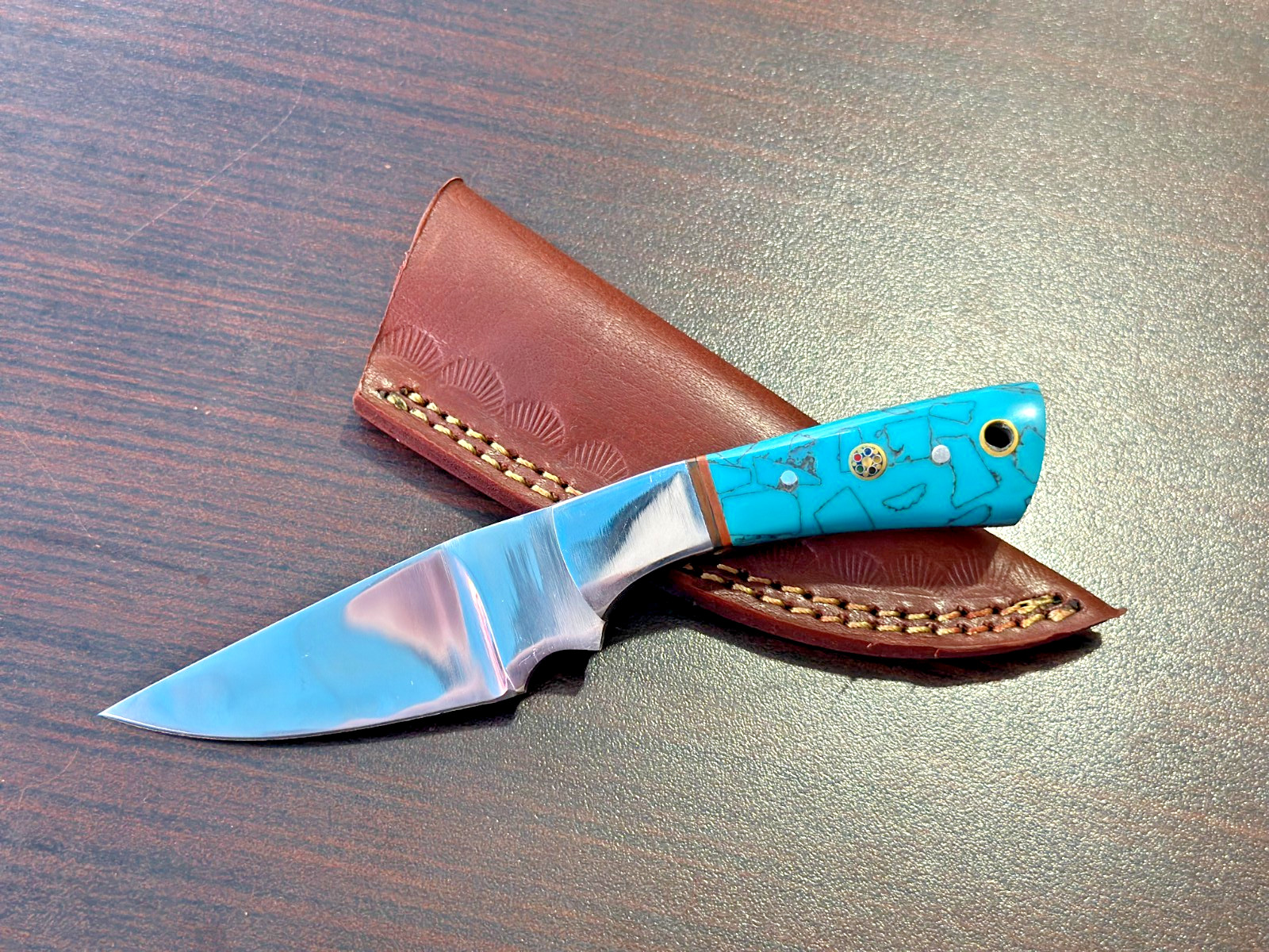 Handmade D2 STEEL Custom risen Hunting Camping Sport Skinner Knife W/Sheath2548
