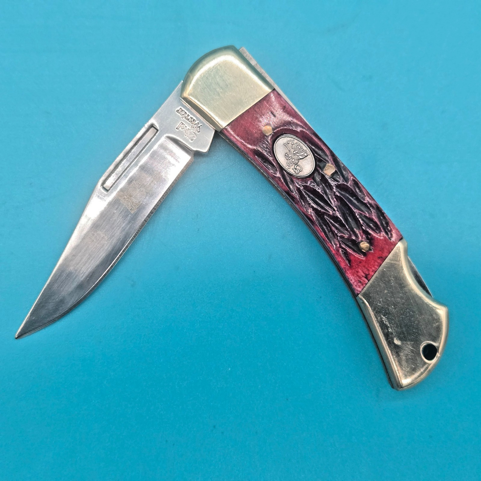 2 (TWO) STEEL WARRIOR BONE HANDLE LOCKBACK POCKET KNIVES. 3.5 «& 3» HANDLES.