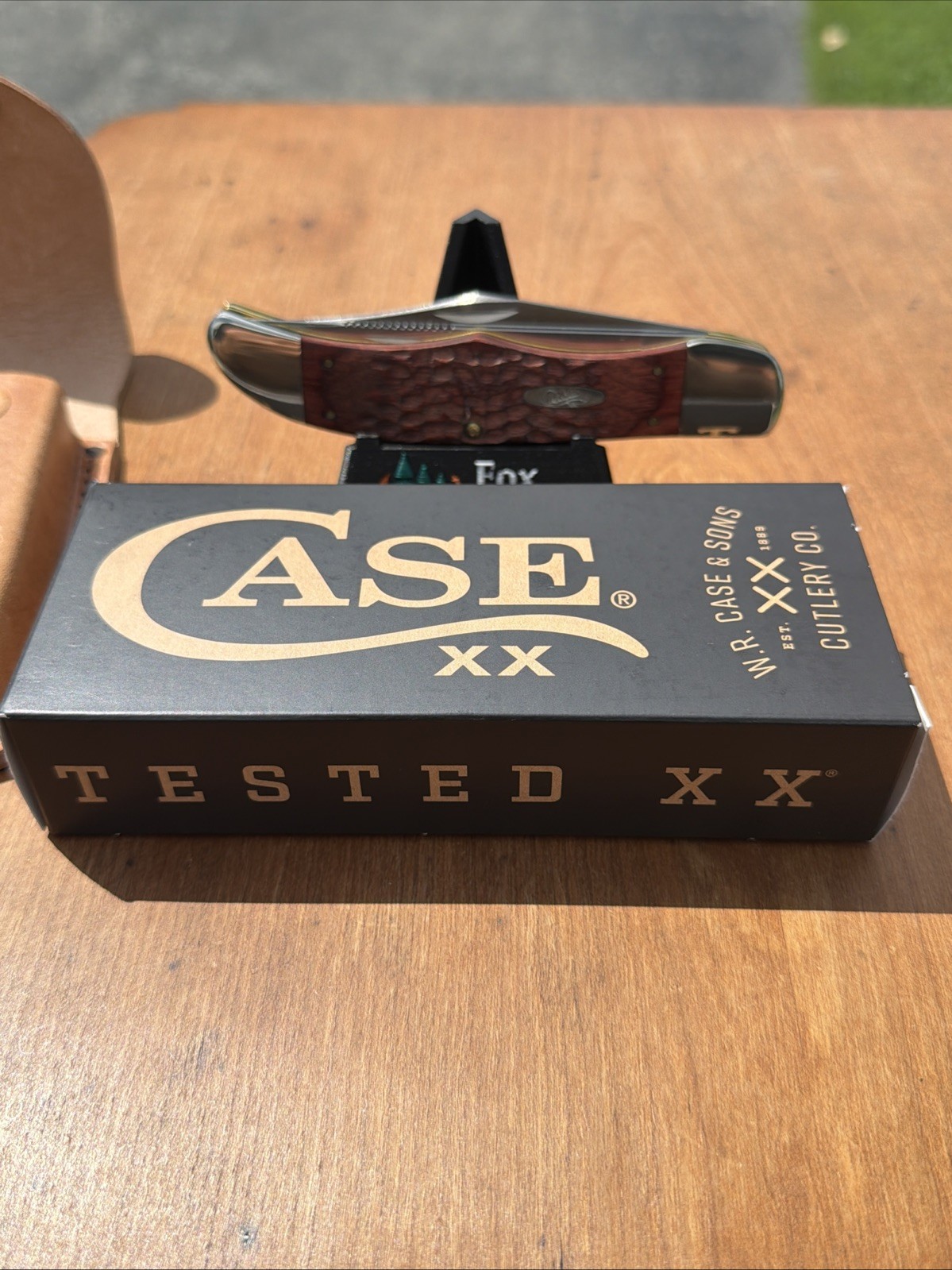 Case XX 2025 Rosewood Standard Jig 6265 SS Folding Hunter With Sheath