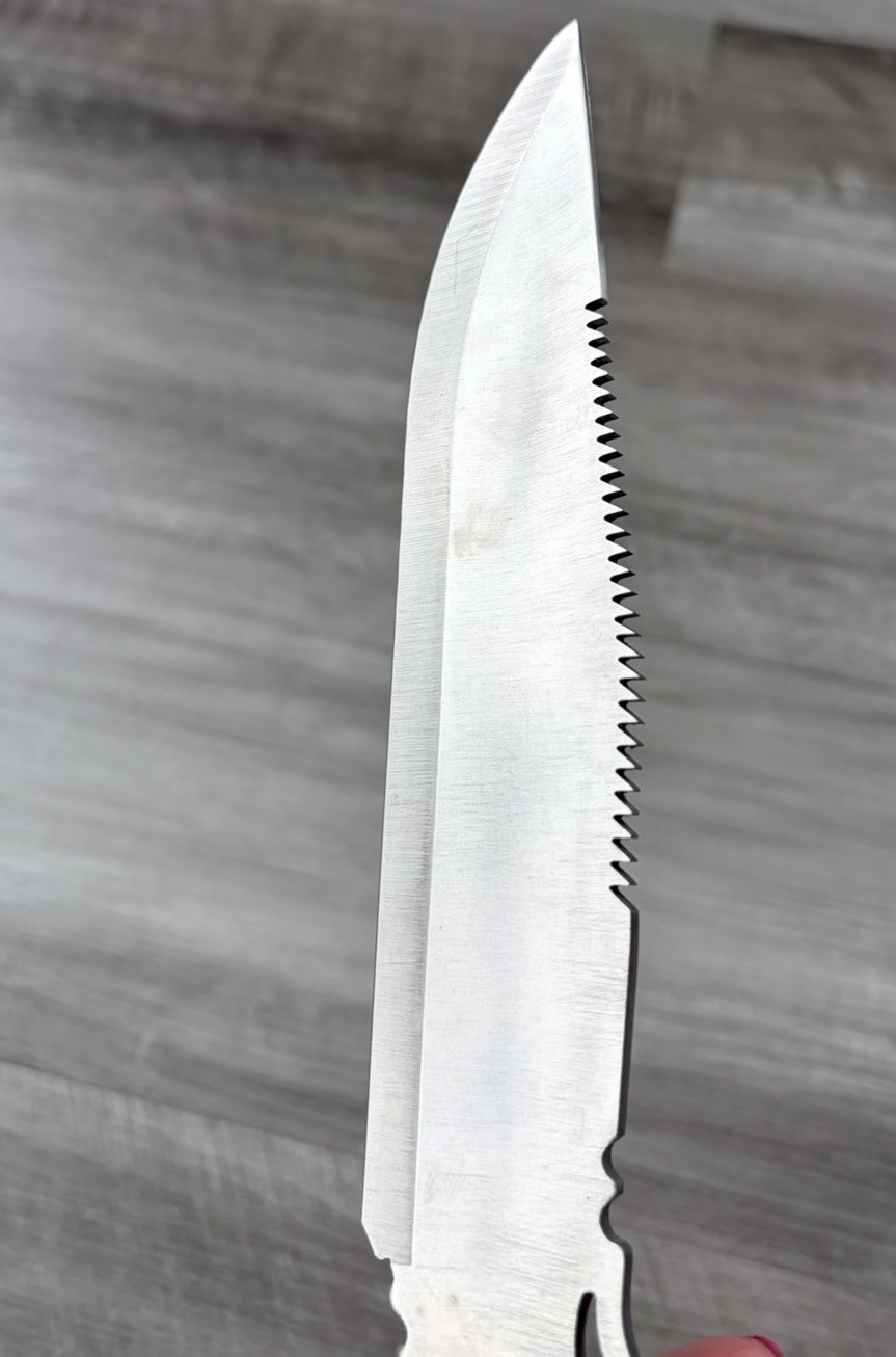 Vtg Survival Hunting Knife Stainless Steel Serrated Fixed Blade Compass Wood