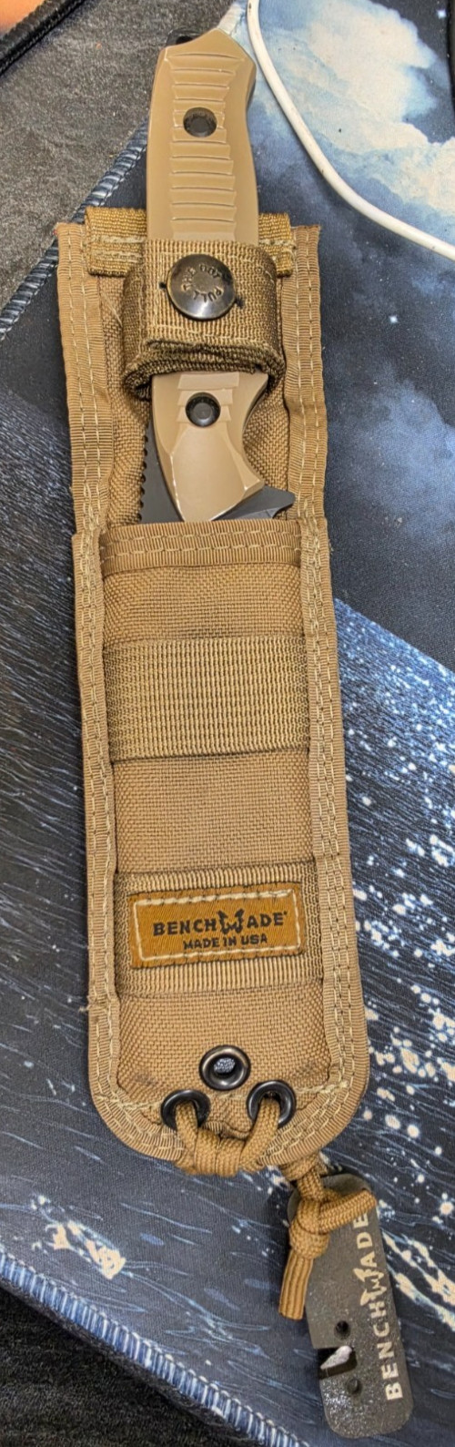 Benchmade 140BKSN Nimravus 4.5″ Blade, Coyote Aluminum Handles, Coyote Sheath