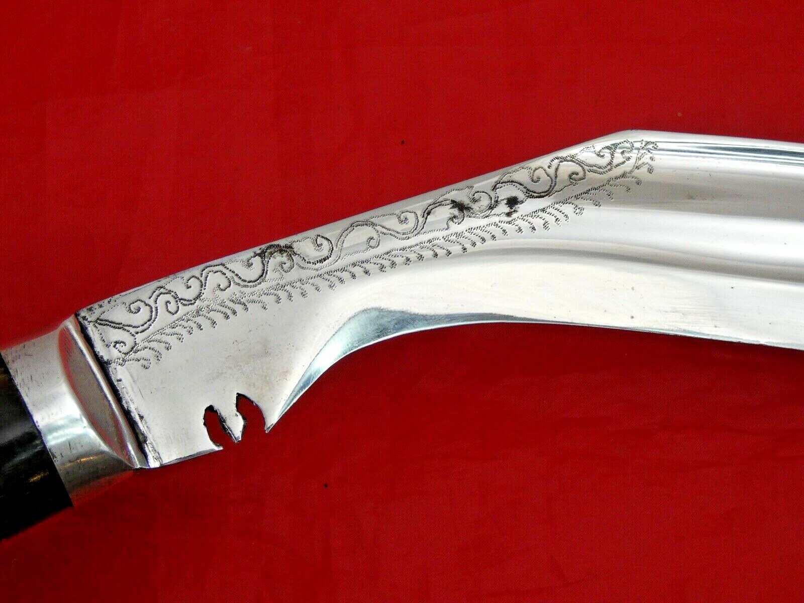 EXCEPTIONAL QUALITY ANTIQUE SILVER MOUNTED KUKRI DAGGER NEPAL INDIA Gurgha Sword