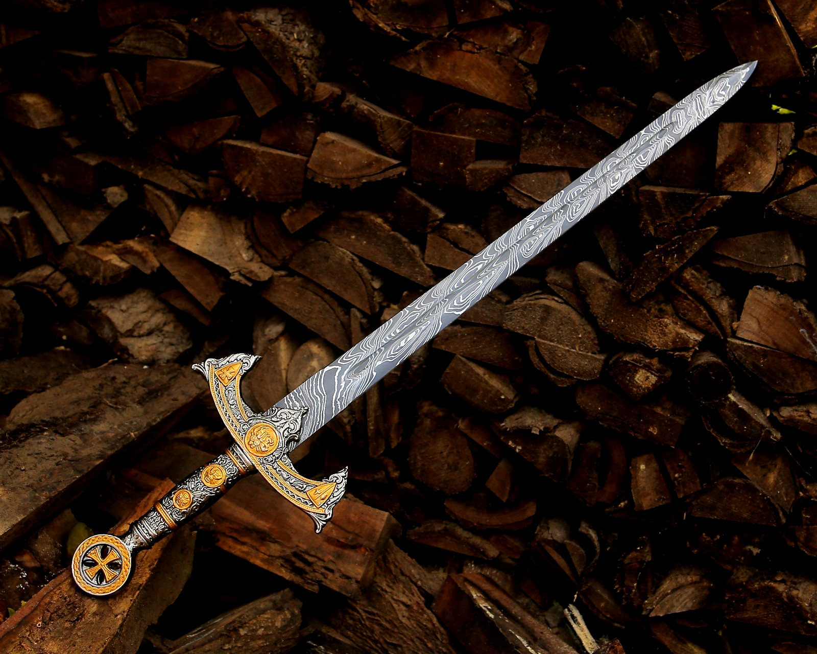 Crusader Damascus Steel Longsword Sword Medieval Knight Collector Sword & Pouch