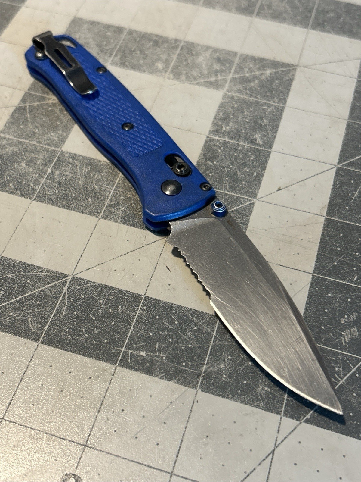 Benchmade Knives Bugout 535 Blue Grivory S30V Pocket Knife
