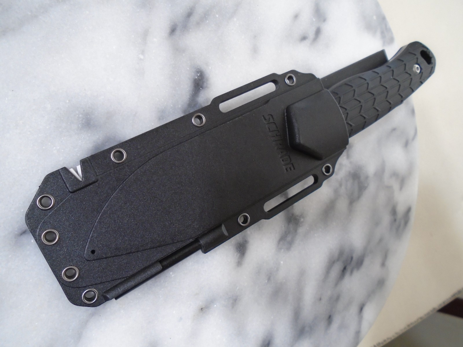 Schrade Exertion Full Tang Fixed Blade Survival Knife Ferro Sharpener Aus-10A