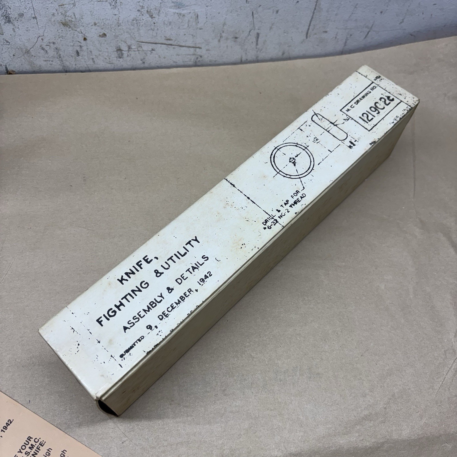 1998 KA-BAR Olean NY #1217 USMC Fighting Knife *BOX ONLY*