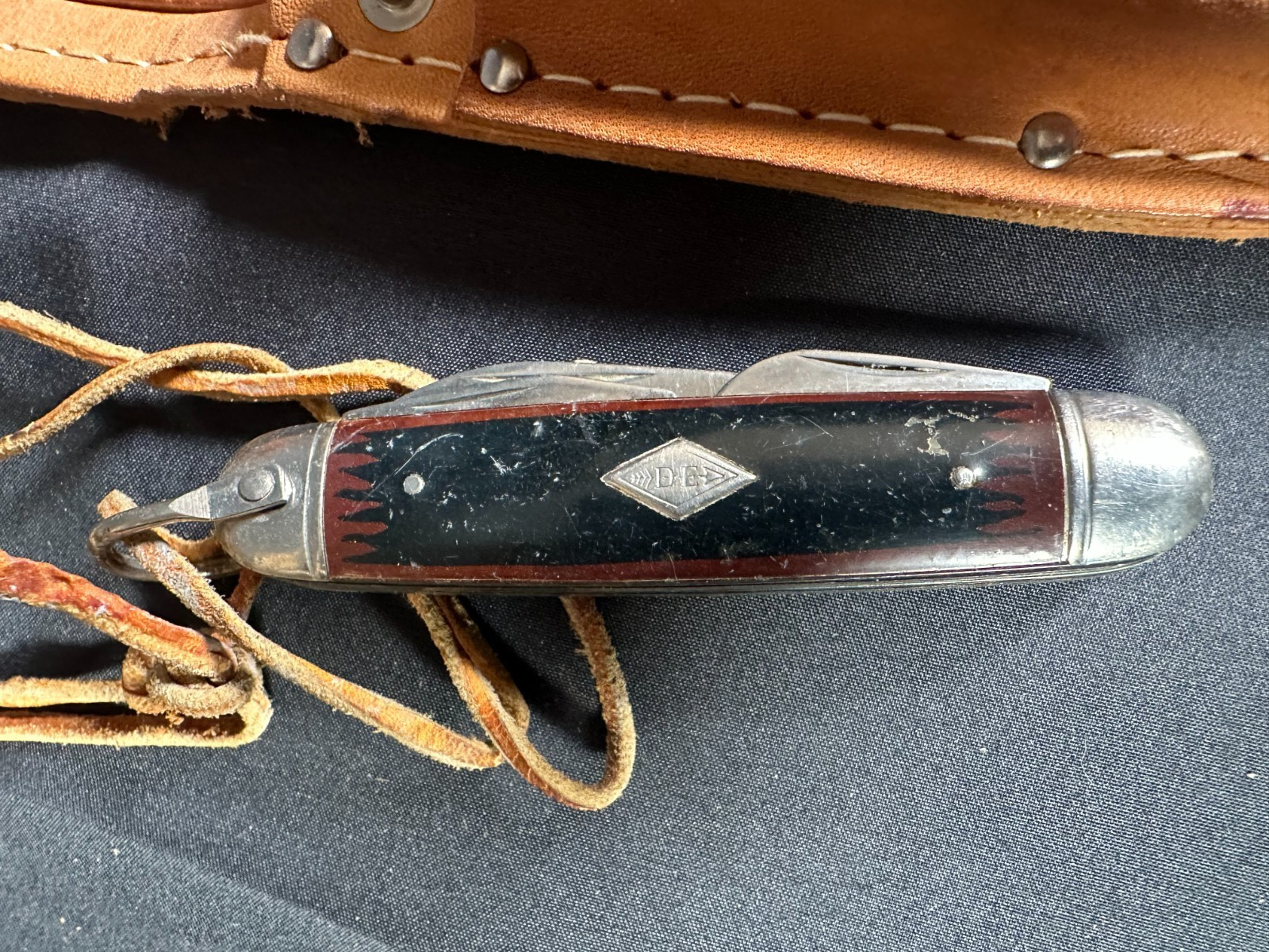Vintage Imperial USA Twin Knife Set Moose Fixed Blade & 857DE Scout Pocket Knife