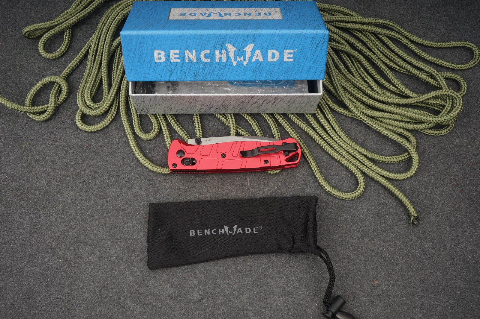 Benchmade 535 Bugout S30V Red Aluminum Handle AXIS Lock EDC Folding Knife