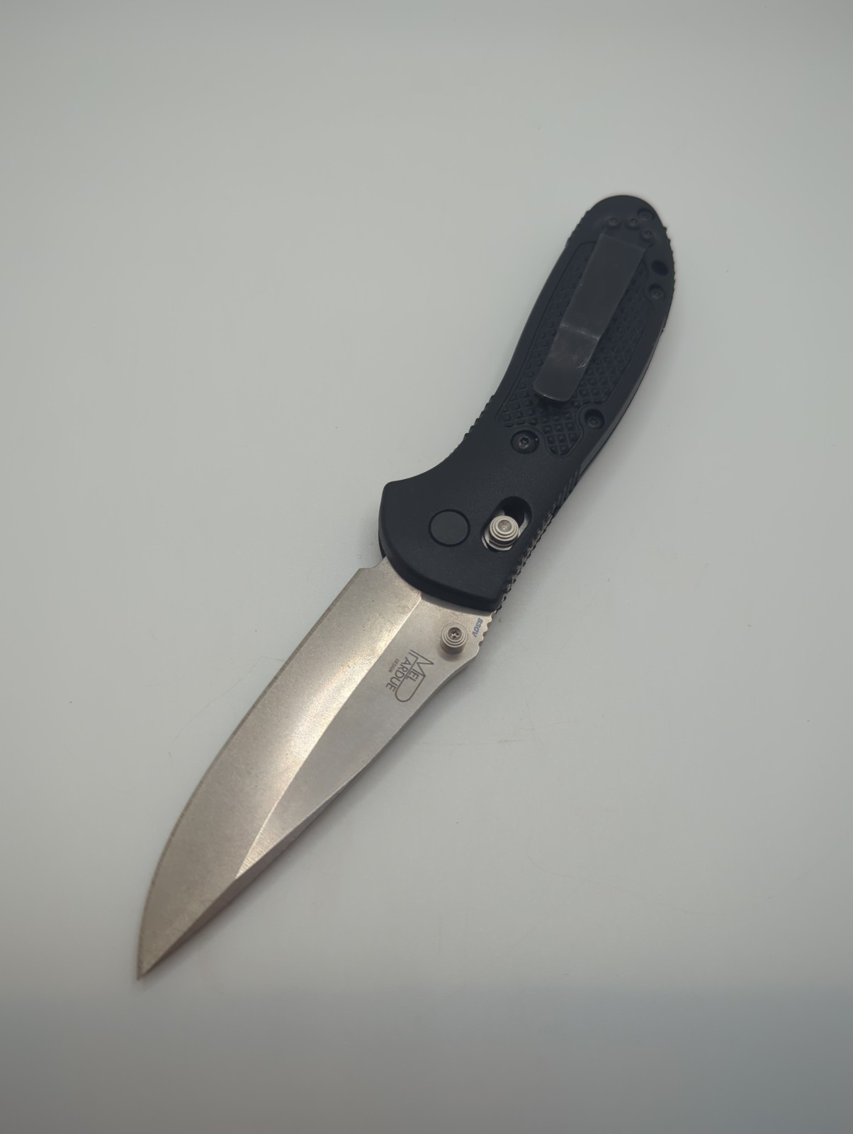 Benchmade 551-S30V Griptilian – Axis Knife