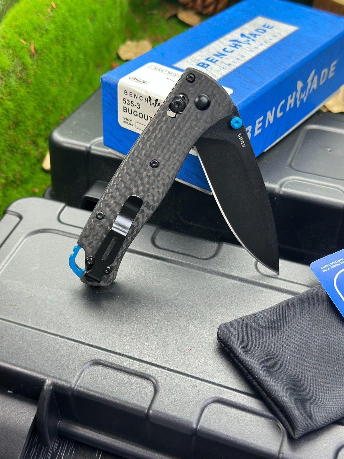 Benchmade Bugout 535-3 S90V Black Blade Carbon Fiber AXIS Knife New