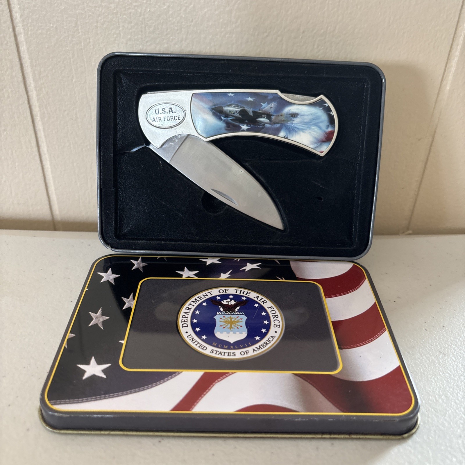 Commemorative United States Air Force Pocket Knife With Storage Tin Case