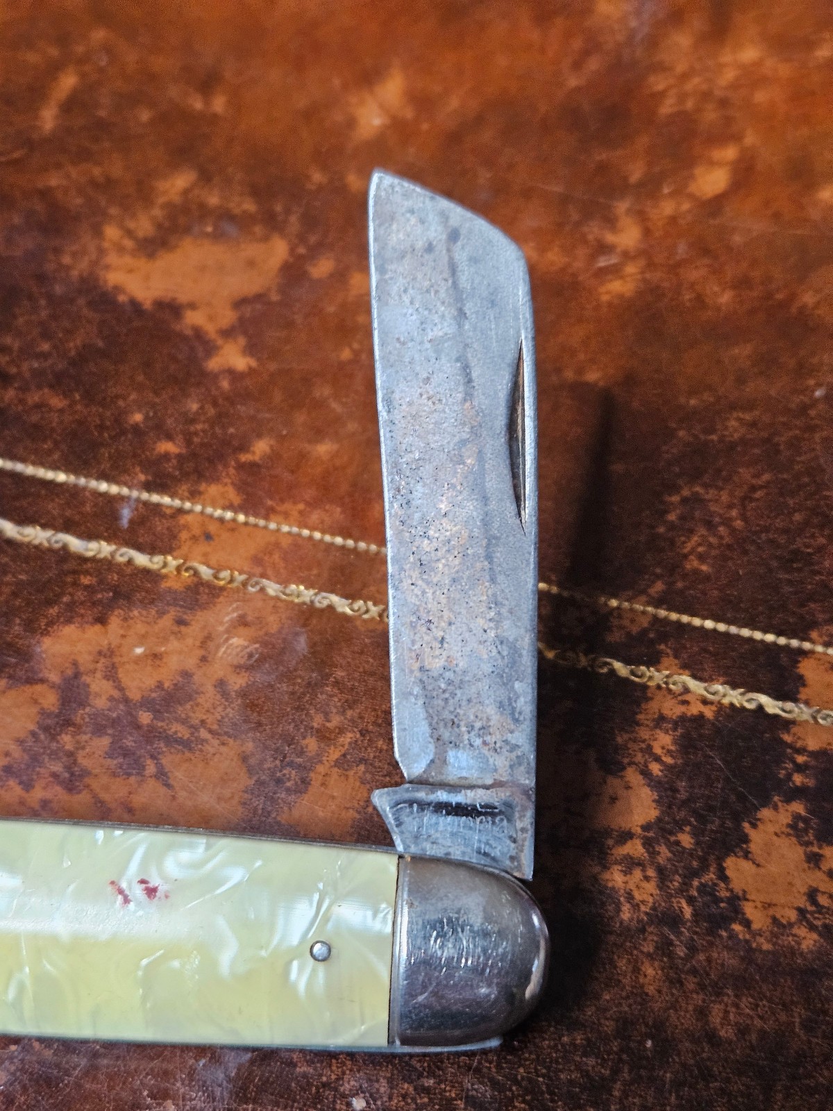 Imperial Celluloid Pearl Single Blade Knife