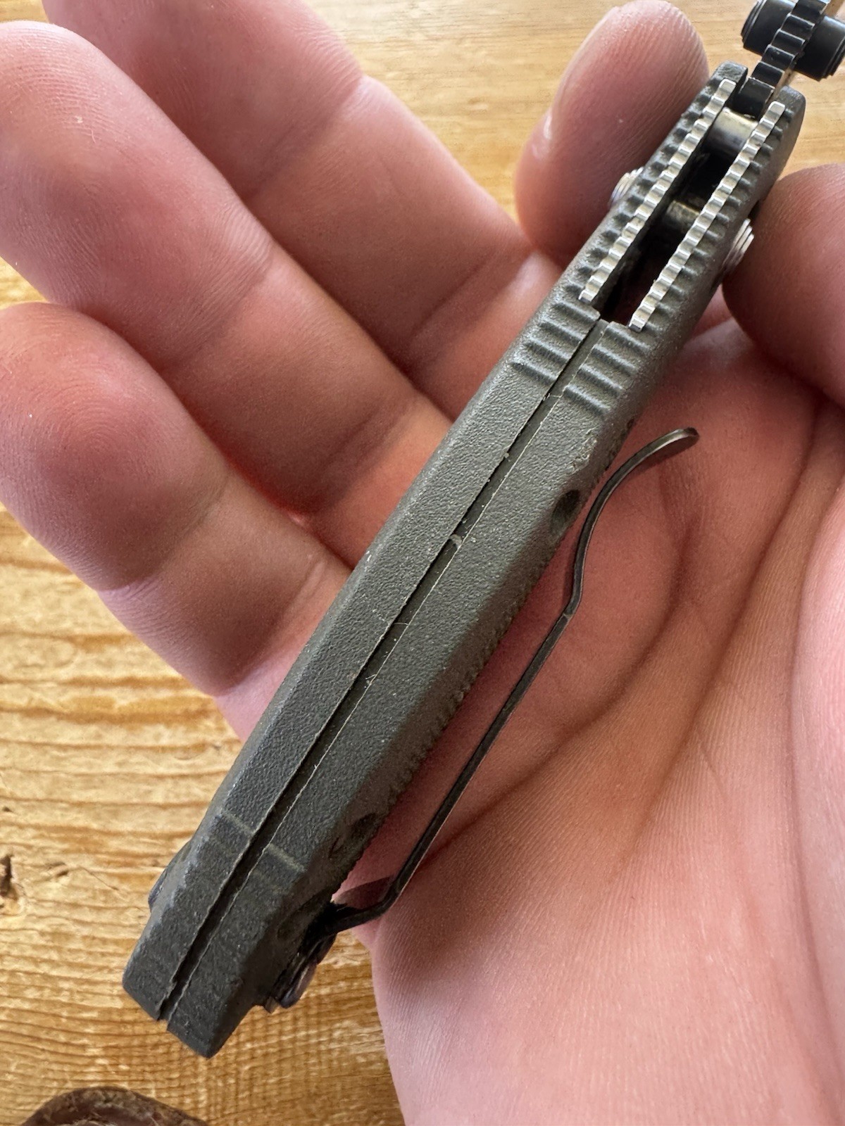 Benchmade Mini Griptilian 556 Mel Pardue 154CM OD Green Handle Knife Plain Edge