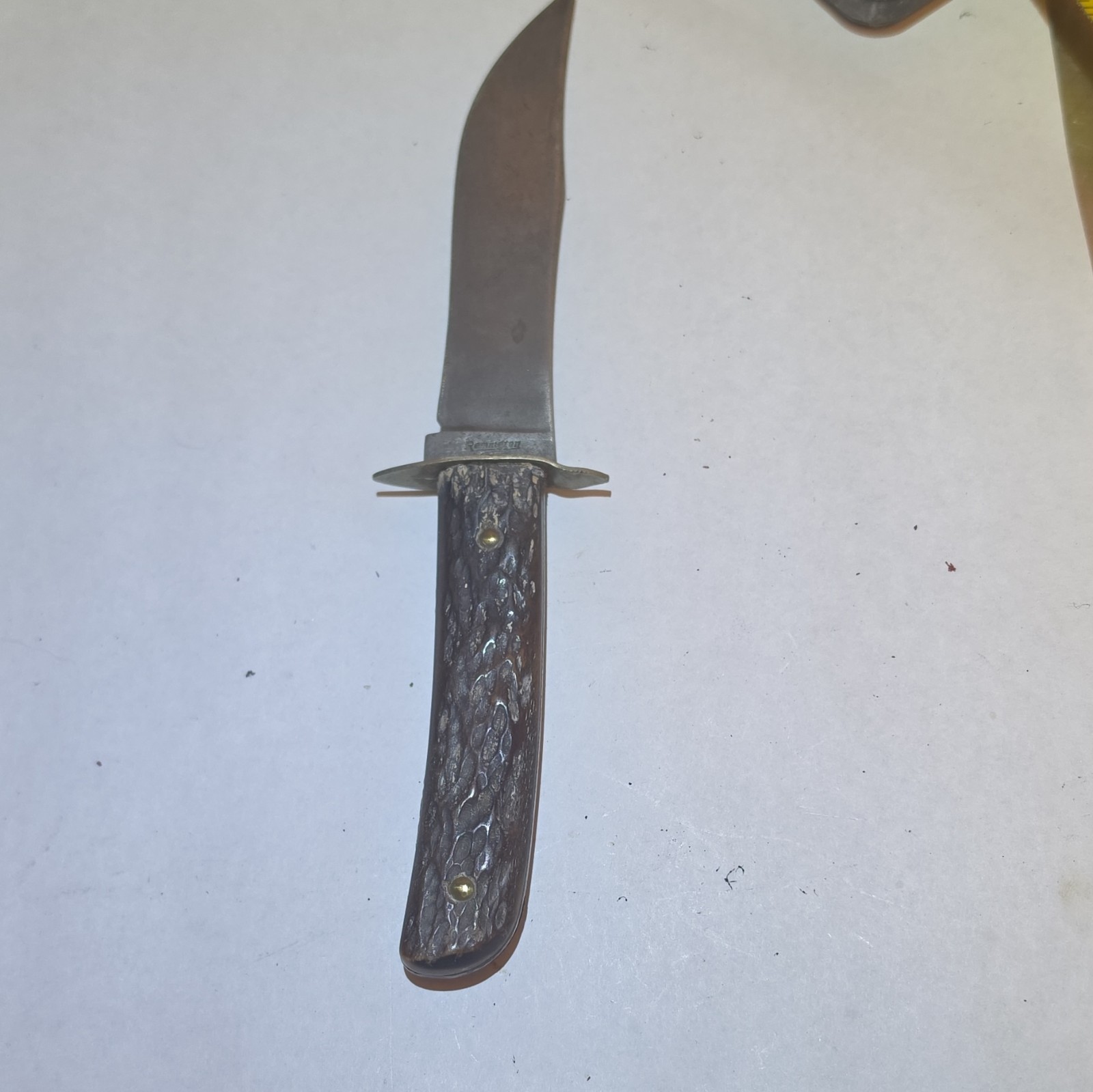 Remington Fixed Blade Hunting Knife, Full Tang Clip Point, Wood Handle