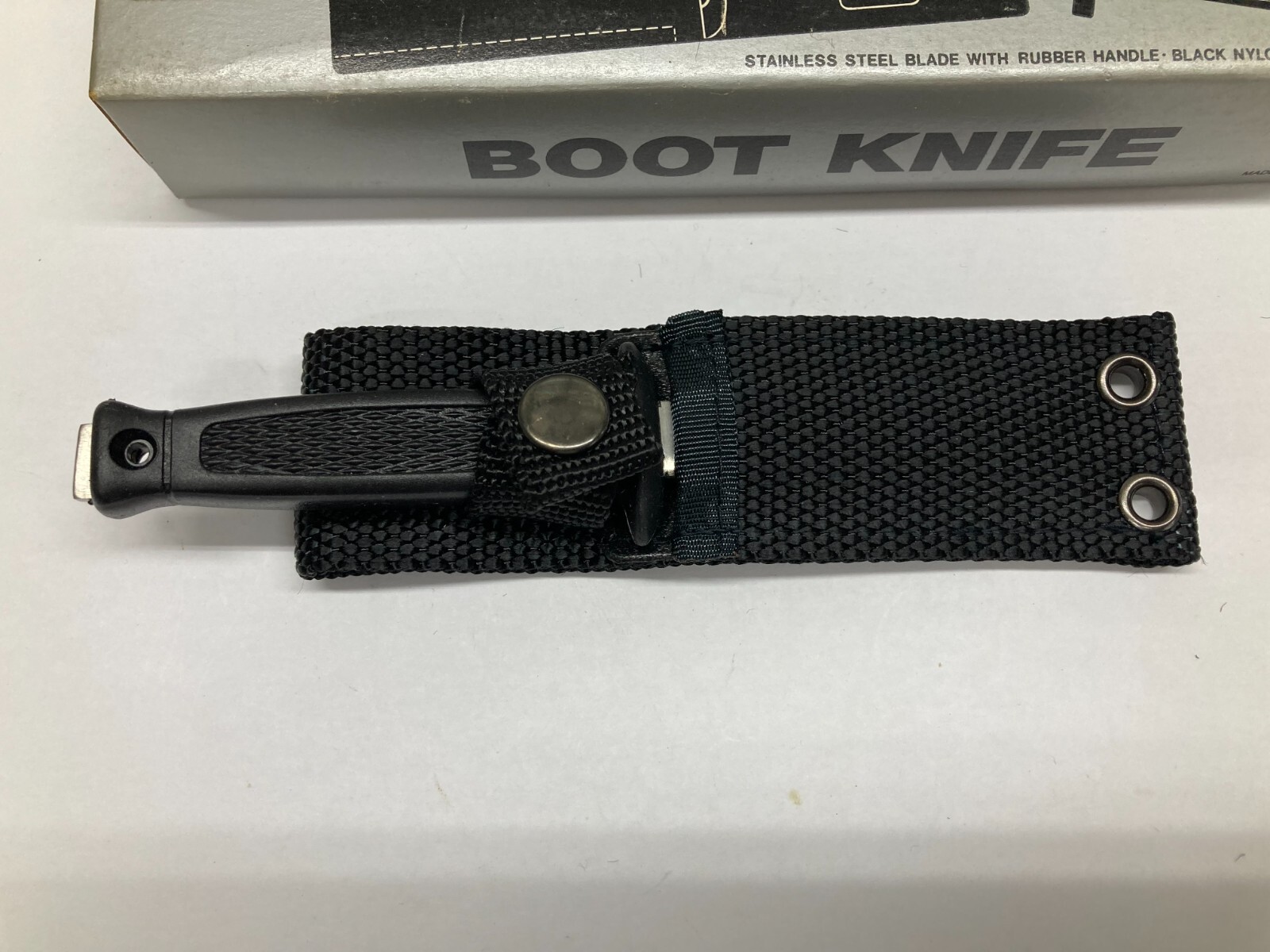 Fixed Blade Knife, Silver Blade, with Nylon Sheath G-011N 4.0268 91.26