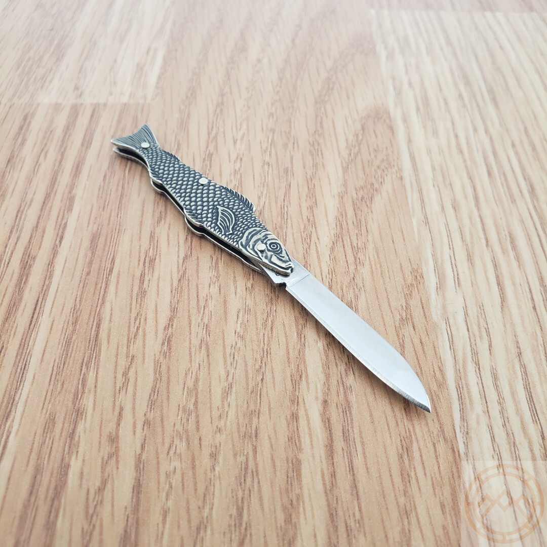 Novelty Cutlery Fish Folding Knife 1.5″ Stainless Steel Blade Metal Alloy Handle
