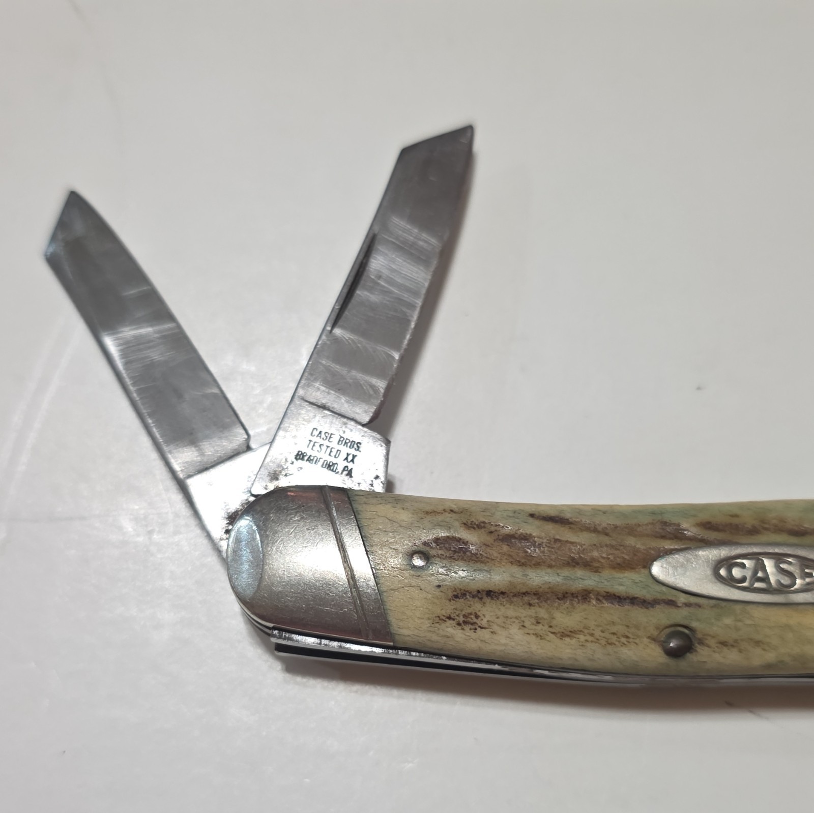 Case 3-Blade Pocketknife Stag/Antler Handle Stainless Slipjoint Manual