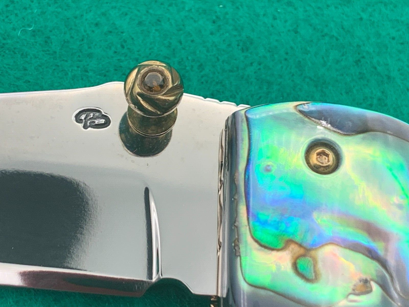 CUSTOM TAWEESAK KNIFE MOTHER OF PEARL / NONE BETTER MUSEUM QUALITY w/ CASE